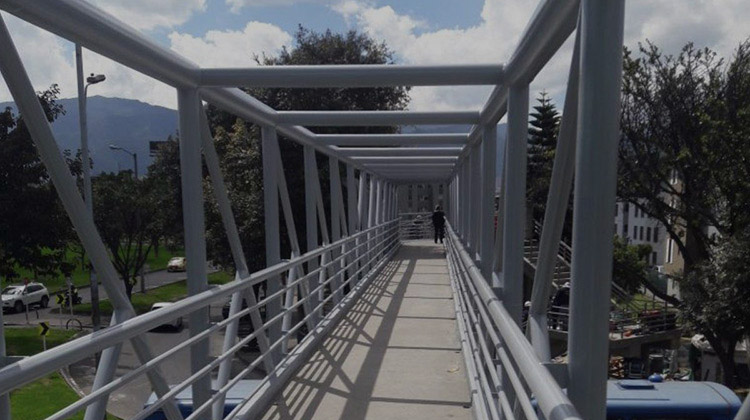 Fabricacion de Puentes Peatonales 2